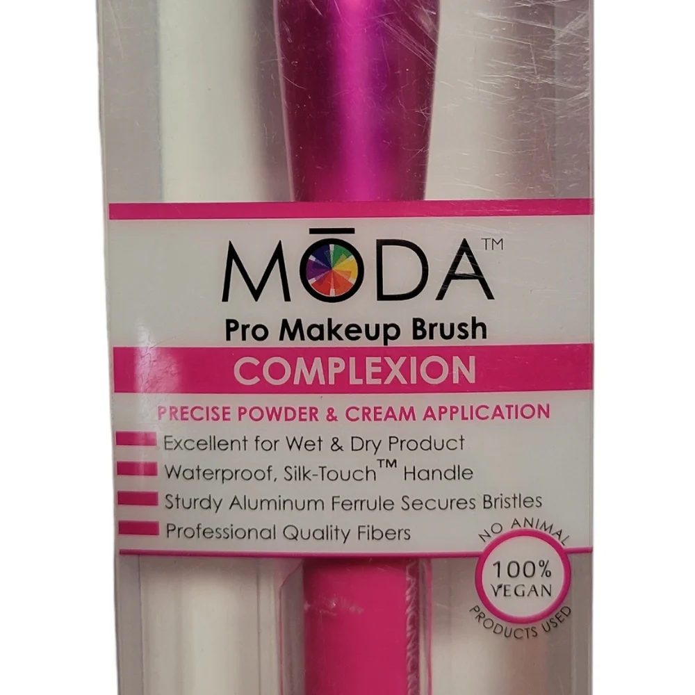 NIB NWOT Moda Pro Makeup BrushesComplexion BMD-185